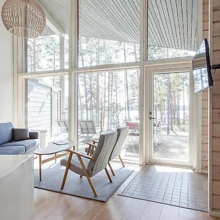 Daire Kustavin Lootholma