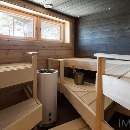 Kustavin Lootholma クスタビ