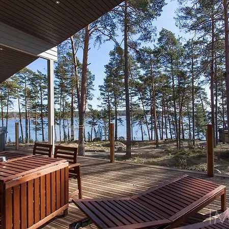 アパート Kustavin Lootholma *