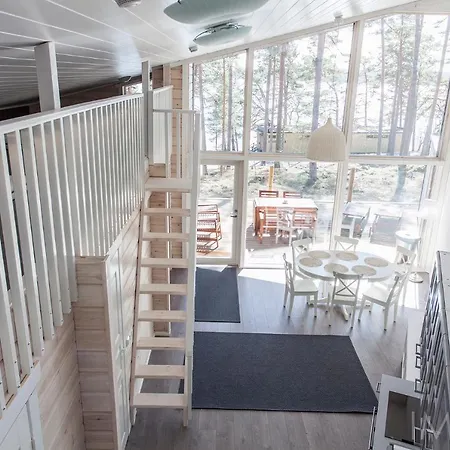 アパート Kustavin Lootholma *