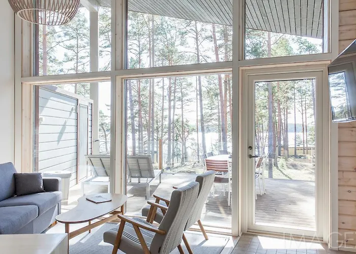 Kustavin Lootholma 公寓 库斯塔维