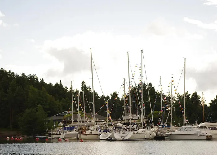 Kustavin Lootholma شقة *