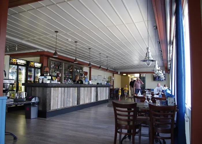 Kustavin Lootholma شقة كوستافي