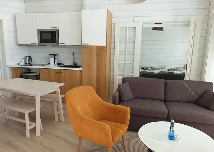 Kustavin Lootholma 公寓 库斯塔维