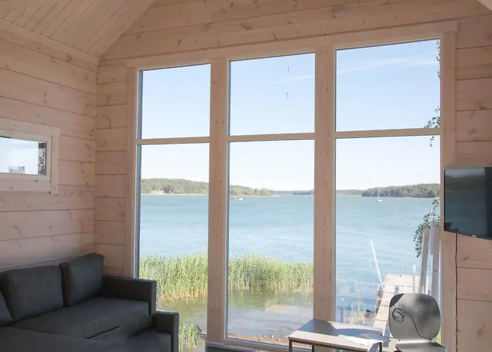 Kustavin Lootholma شقة *