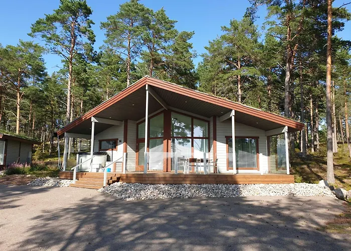 Kustavin Lootholma * 库斯塔维